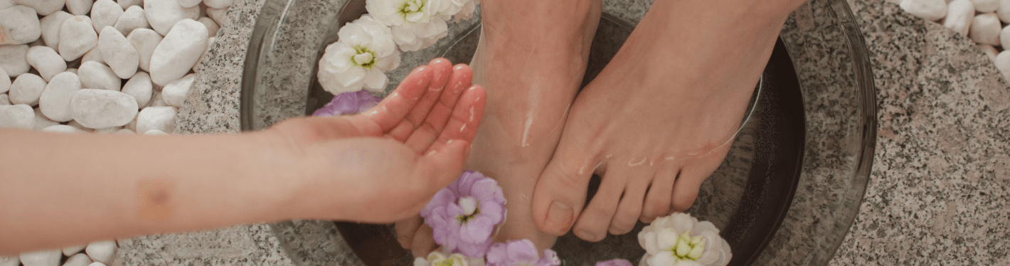 10 Reasons Why You Should Get a Foot Spa - Dr Trust
