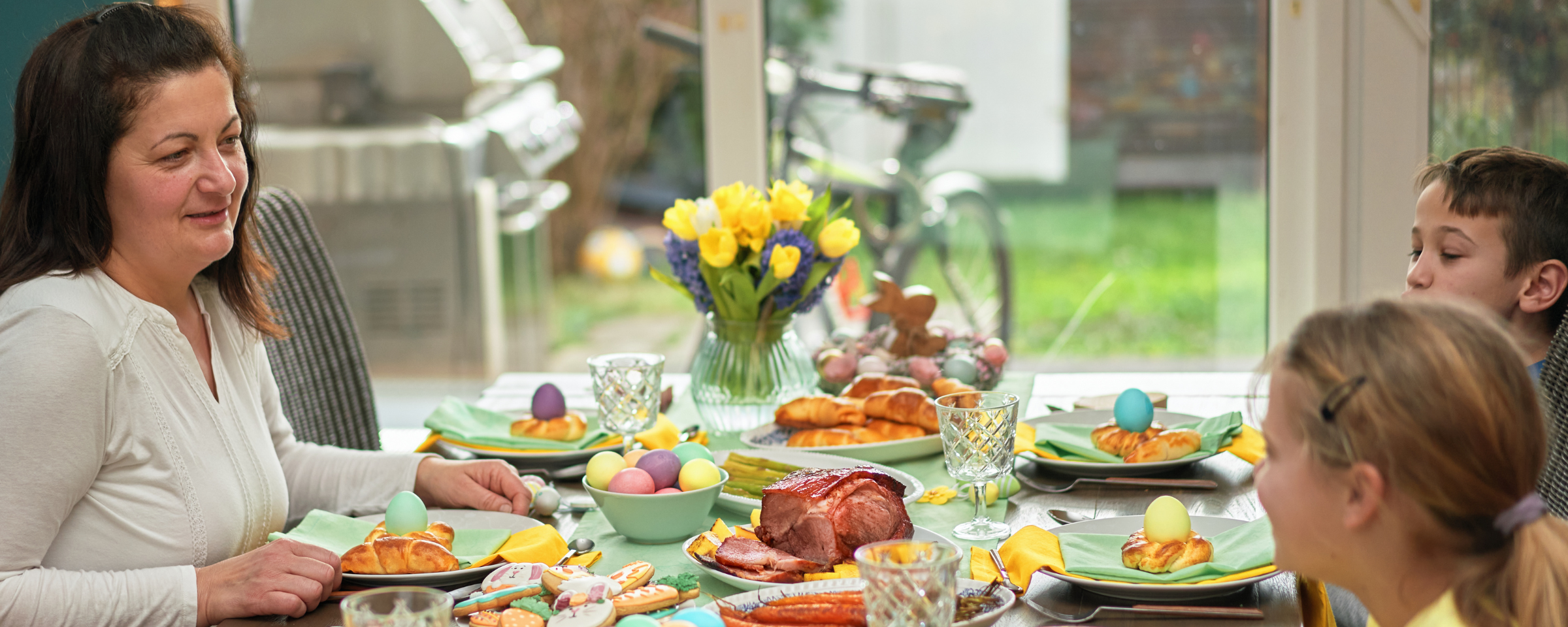 Easter Feast: Cultural Delights And Health-Conscious Recipes for The Festive Table - Dr Trust